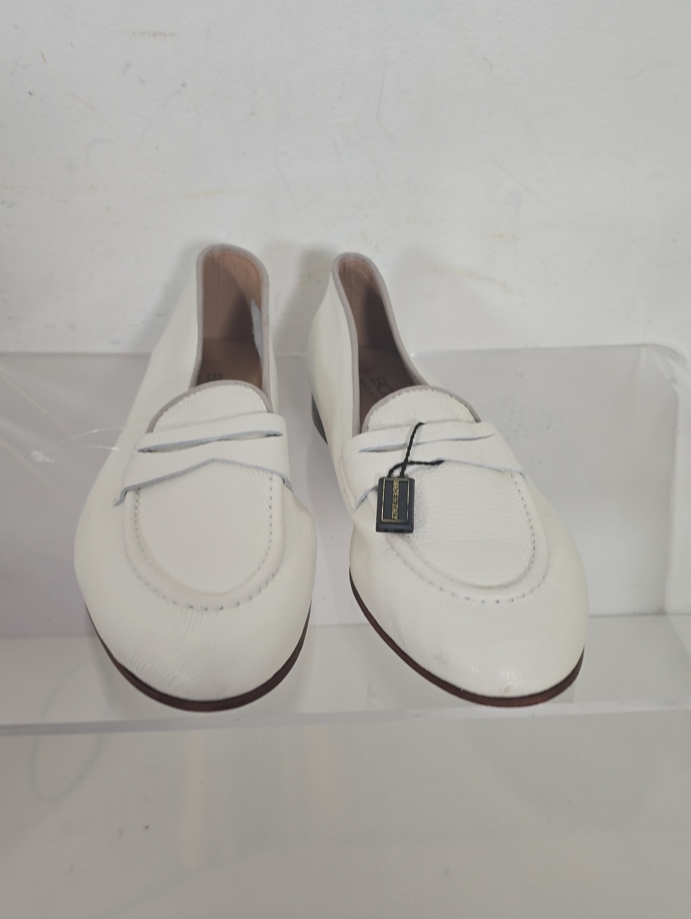 BOEMOS Women's Classic White Leather Loafers
